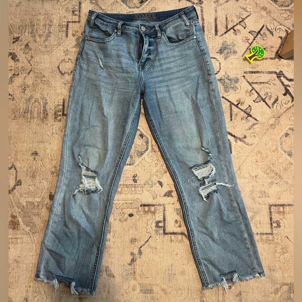 Rock and roll- high rise, straight cropped. Size 28/27.